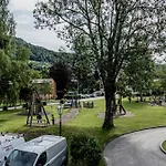 فندق Wohlfuehlhotel Goiserer Muehle باد غويسرن